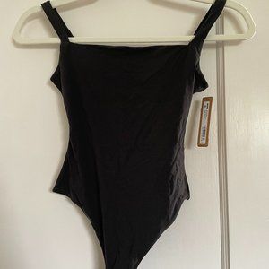 SKIMS Fits Everybody Square Neck Bodysuit